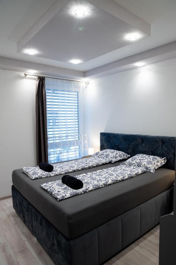 Dream Apartman 3 With Free Parking غيور المظهر الخارجي الصورة